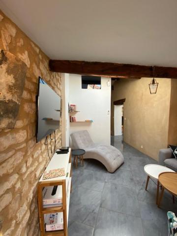 La Mansarde De L Abbaye Apartamento Cluny Exterior foto