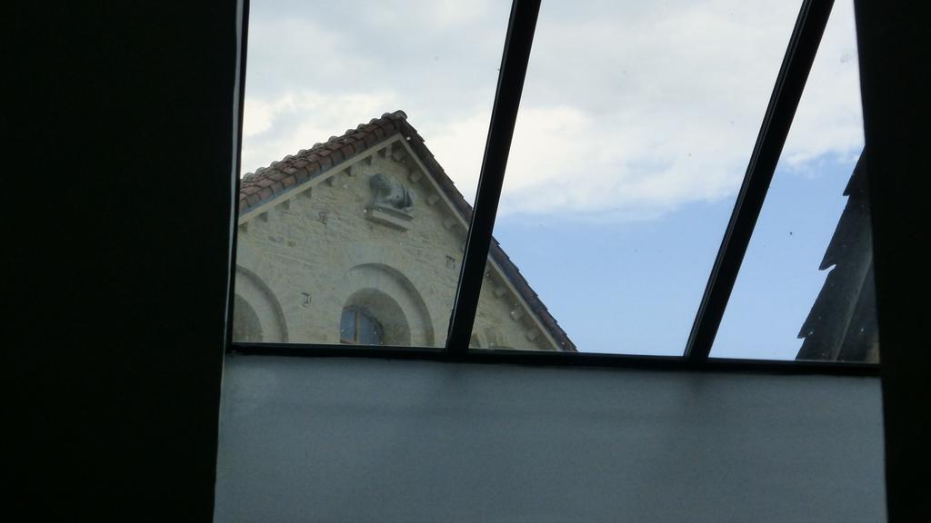 La Mansarde De L Abbaye Apartamento Cluny Quarto foto